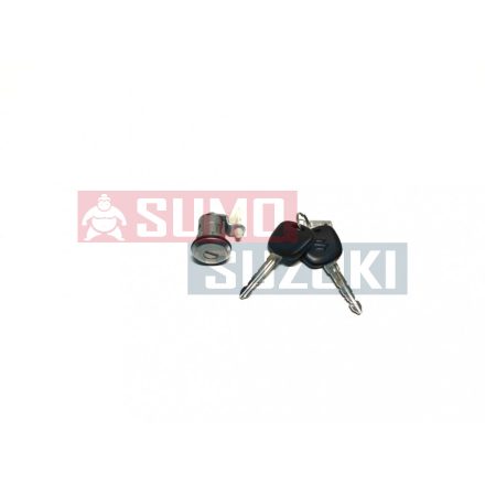Suzuki Samurai Front Door Lock RH With Keys 82200-84850